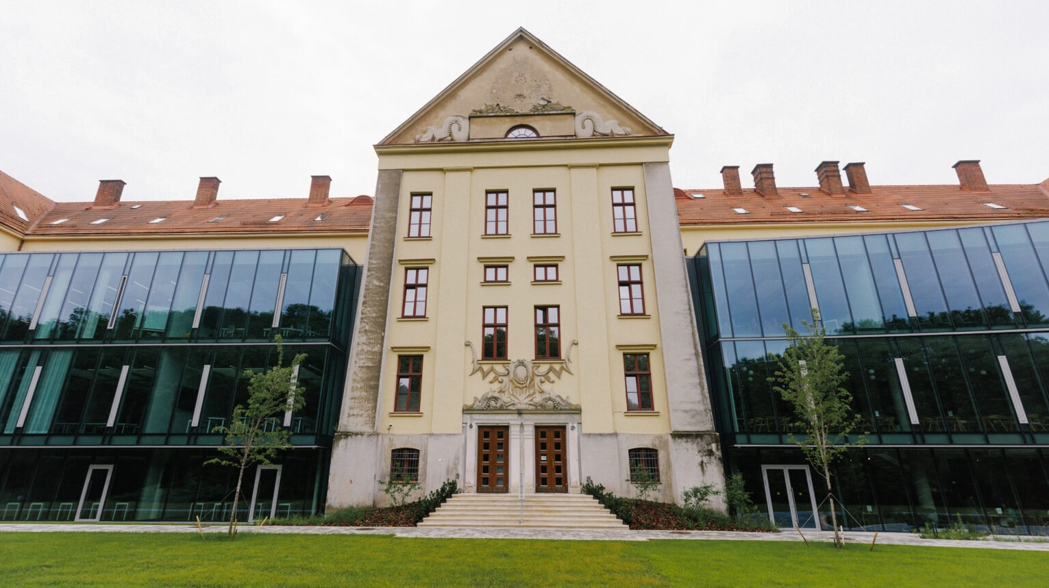 Український католицький університет (УКУ)